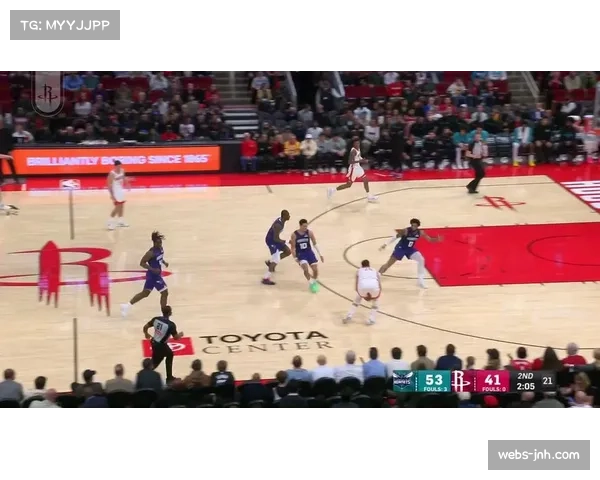 数据视角：火箭客场大胜公牛，申京高位轴心作用显著，助攻创造生涯新高